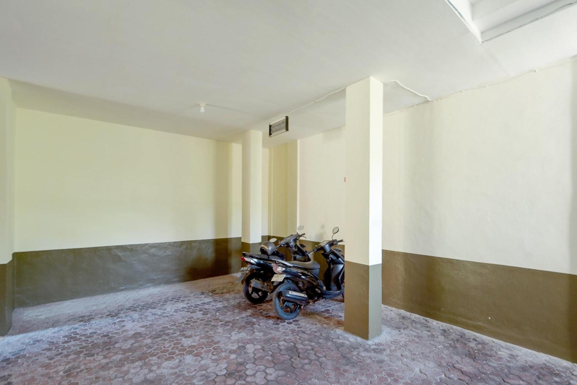 Urbanview Hotel Rasa Sayang Inn Tanjung Benoa Bali Kuta Selatan Exteriör bild
