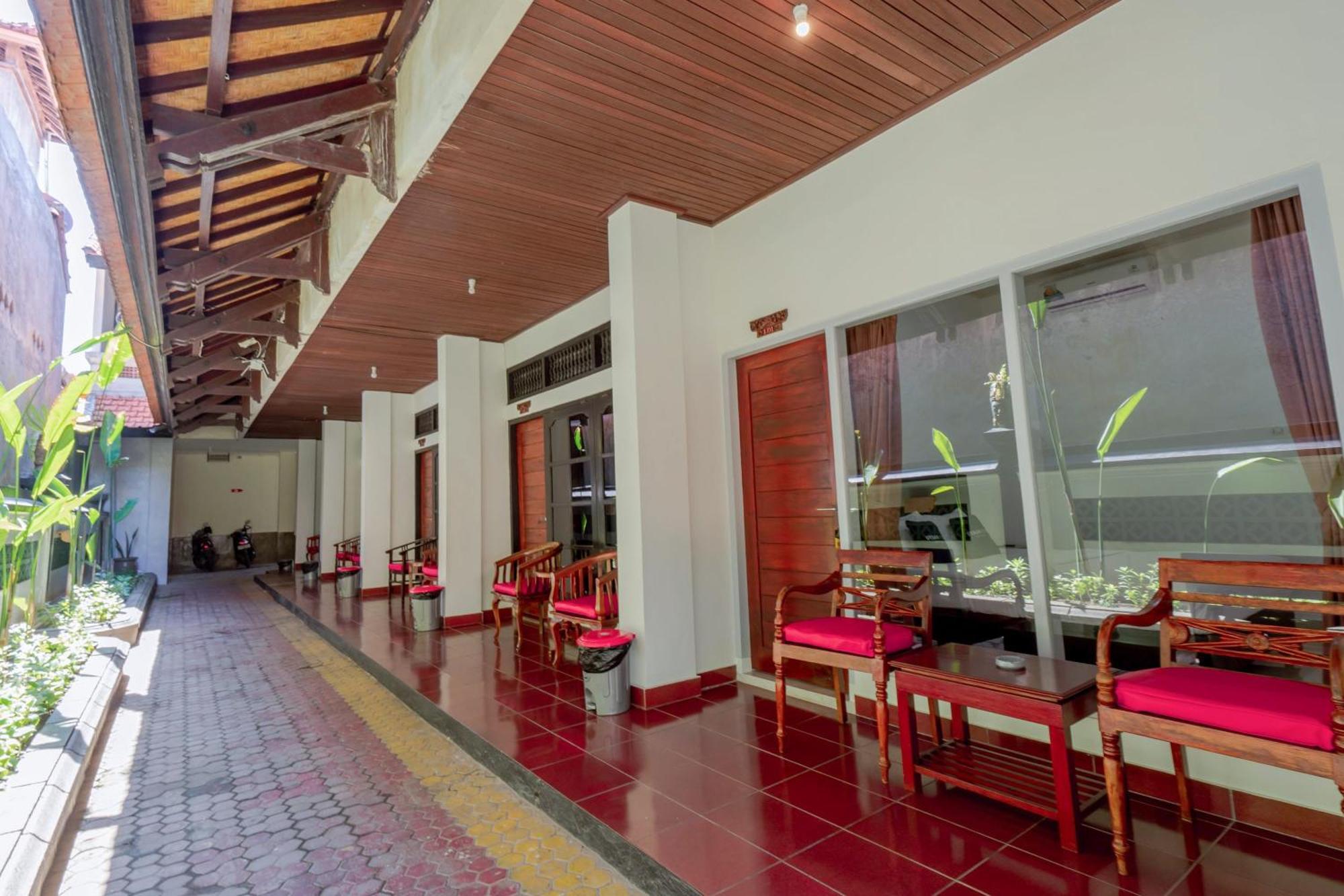 Urbanview Hotel Rasa Sayang Inn Tanjung Benoa Bali Kuta Selatan Exteriör bild