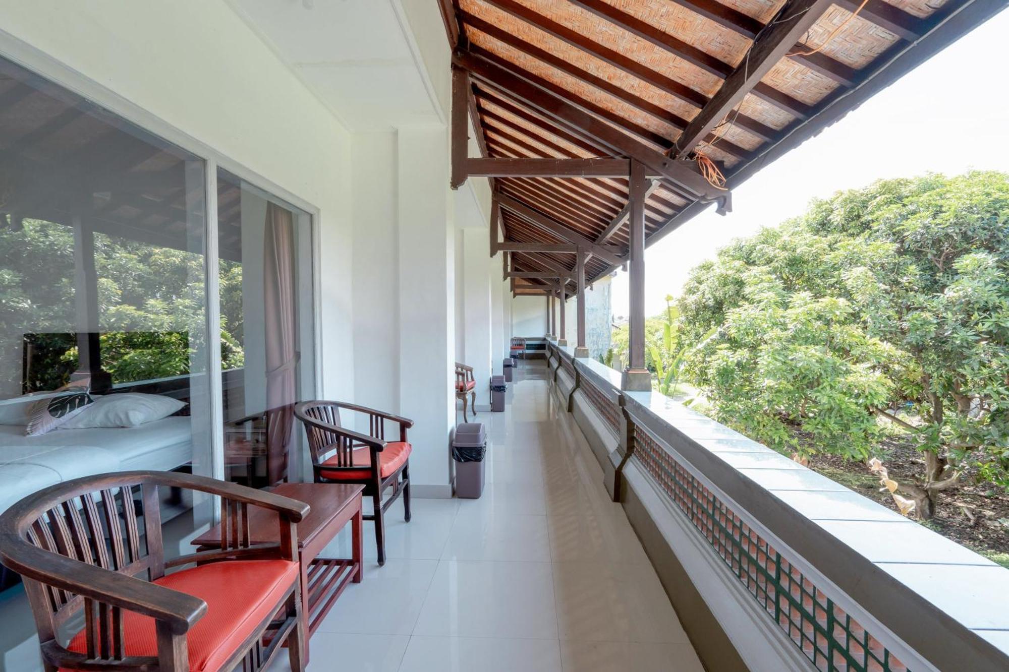 Urbanview Hotel Rasa Sayang Inn Tanjung Benoa Bali Kuta Selatan Exteriör bild